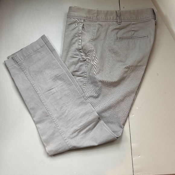 Banana Republic Pants - Banana Republic City Chino Gray 2P